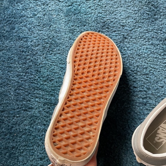 Vans shoes - Picture 2 of 4